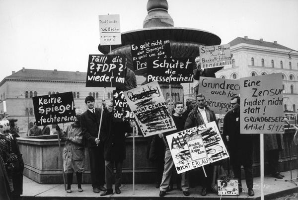 Munich Demonstration for Freedom of the Press in Response to the <i>Spiegel</i> Affair (c. October-November 1962)